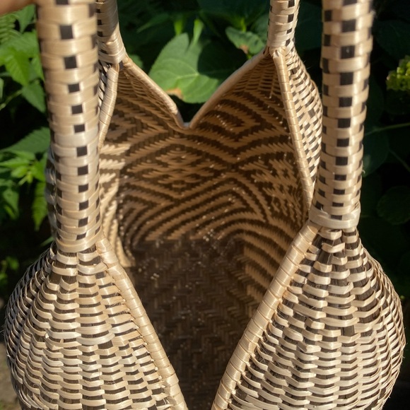 NWOT Handmade Natural Fiber Basket Purse - Picture 9 of 9